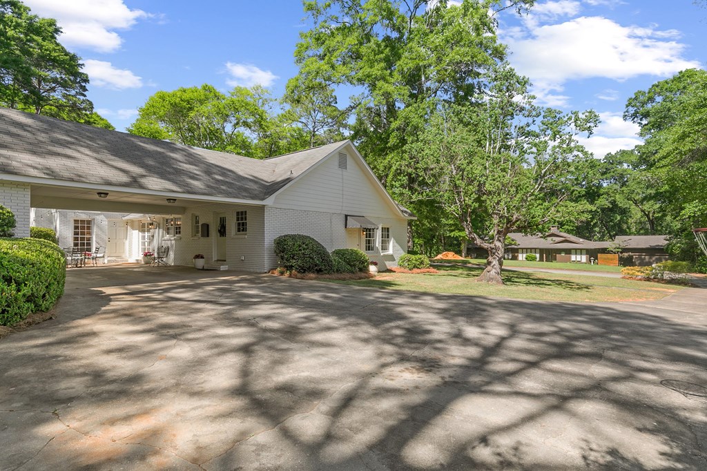 103 Spring Valley Court