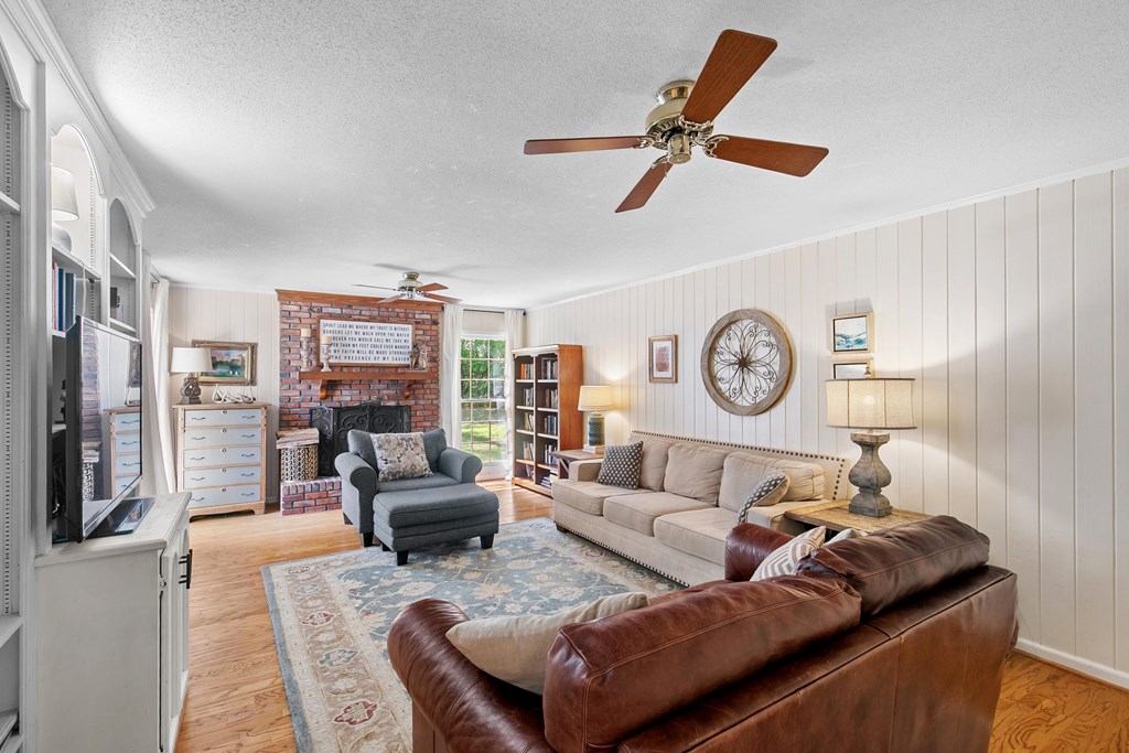 103 Spring Valley Court