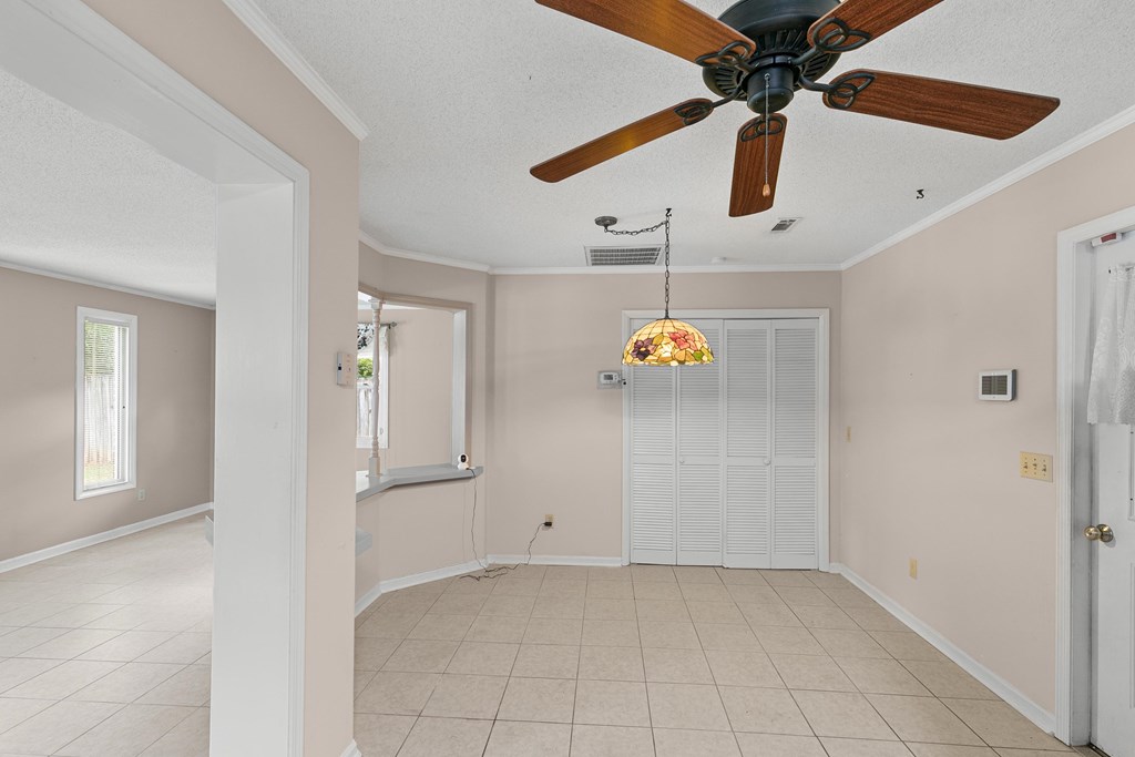 619 Chapelwood Dr
