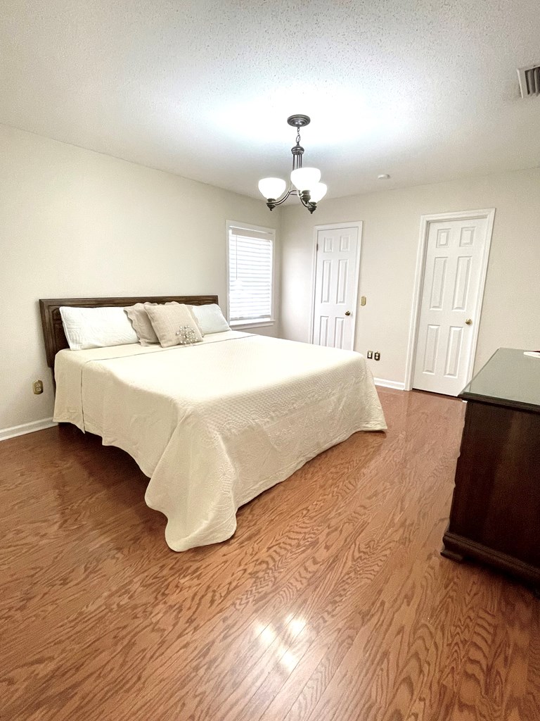 1603 Montcliff Drive