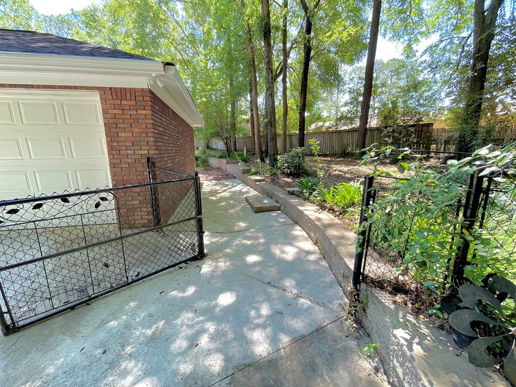 1603 Montcliff Drive