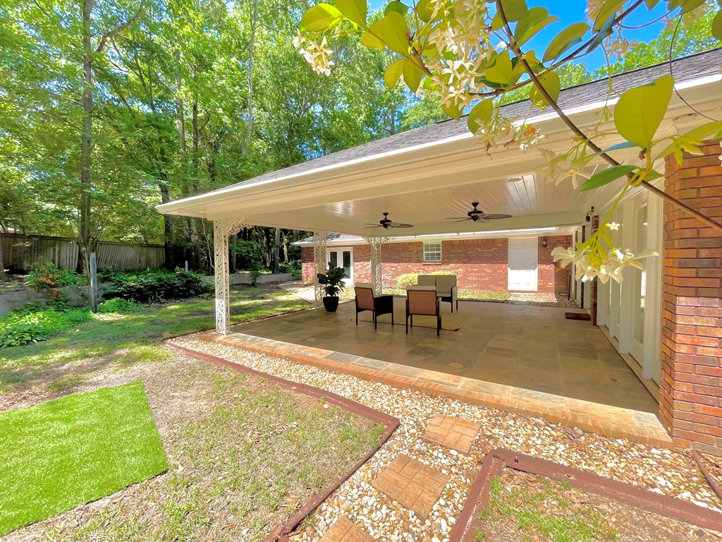 1603 Montcliff Drive