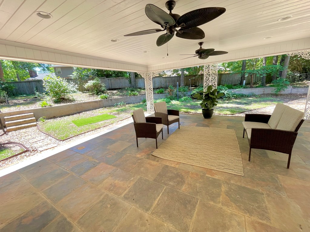 1603 Montcliff Drive