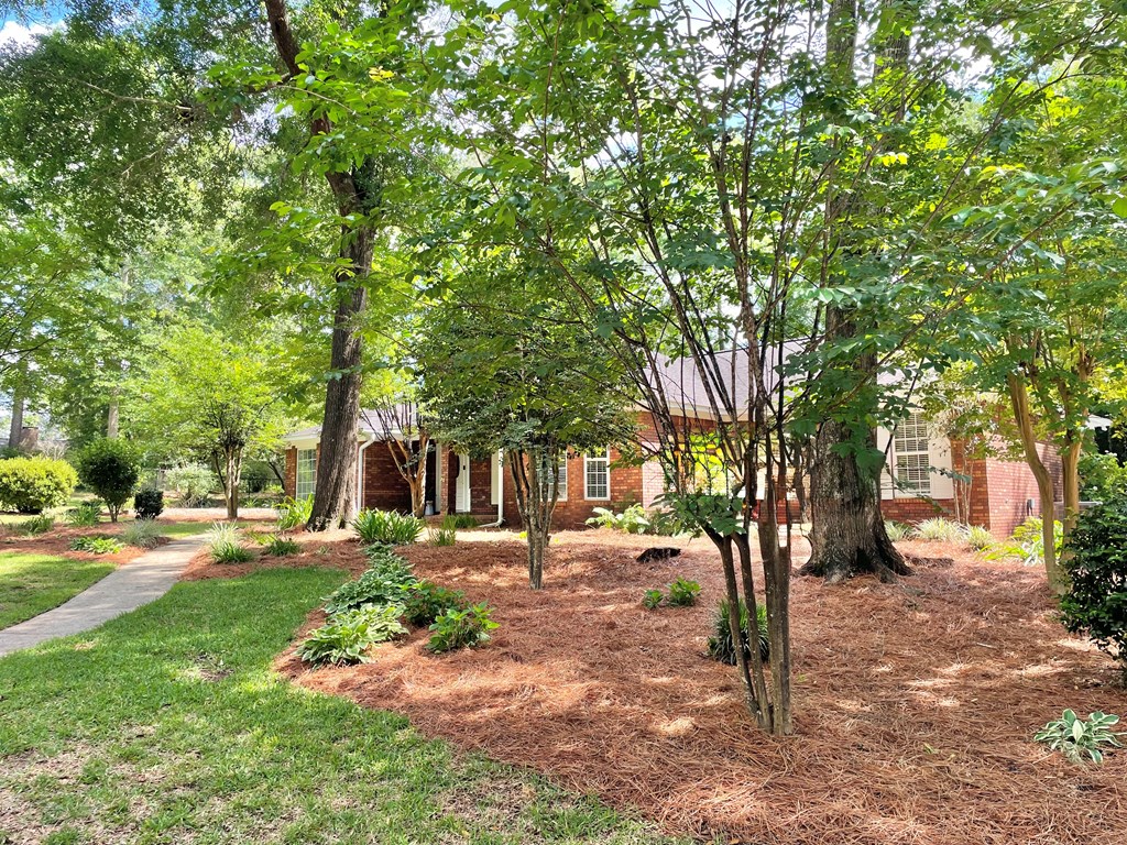 1603 Montcliff Drive