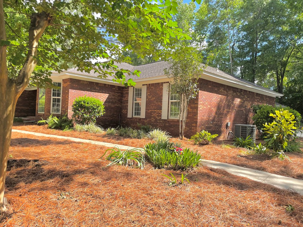 1603 Montcliff Drive