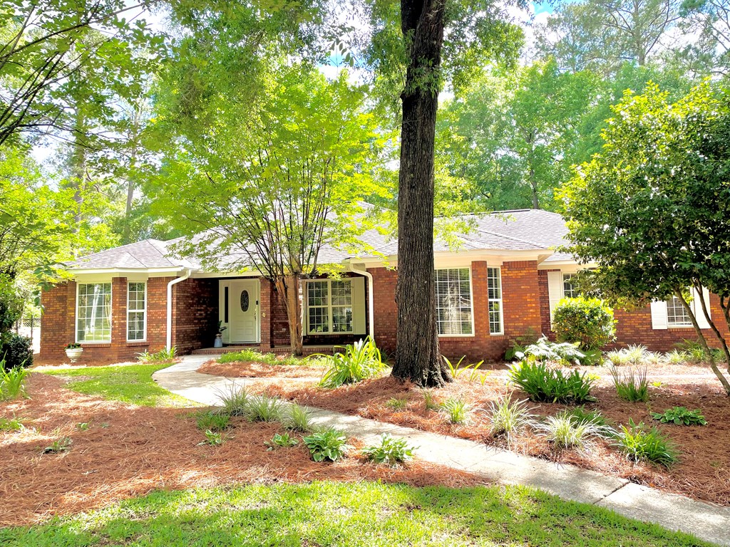 1603 Montcliff Drive