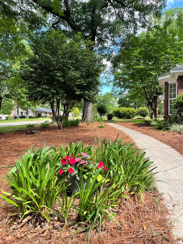 1603 Montcliff Drive