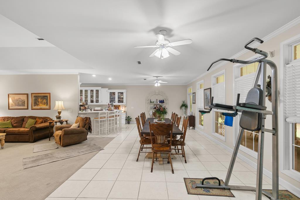 302 Stonegate