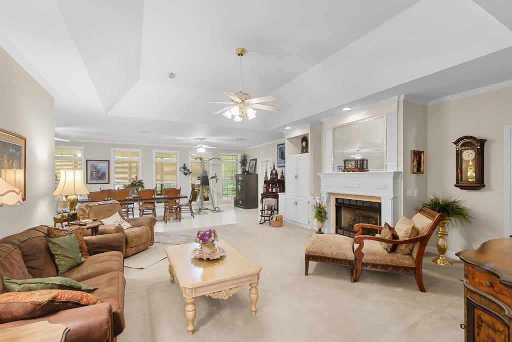 302 Stonegate