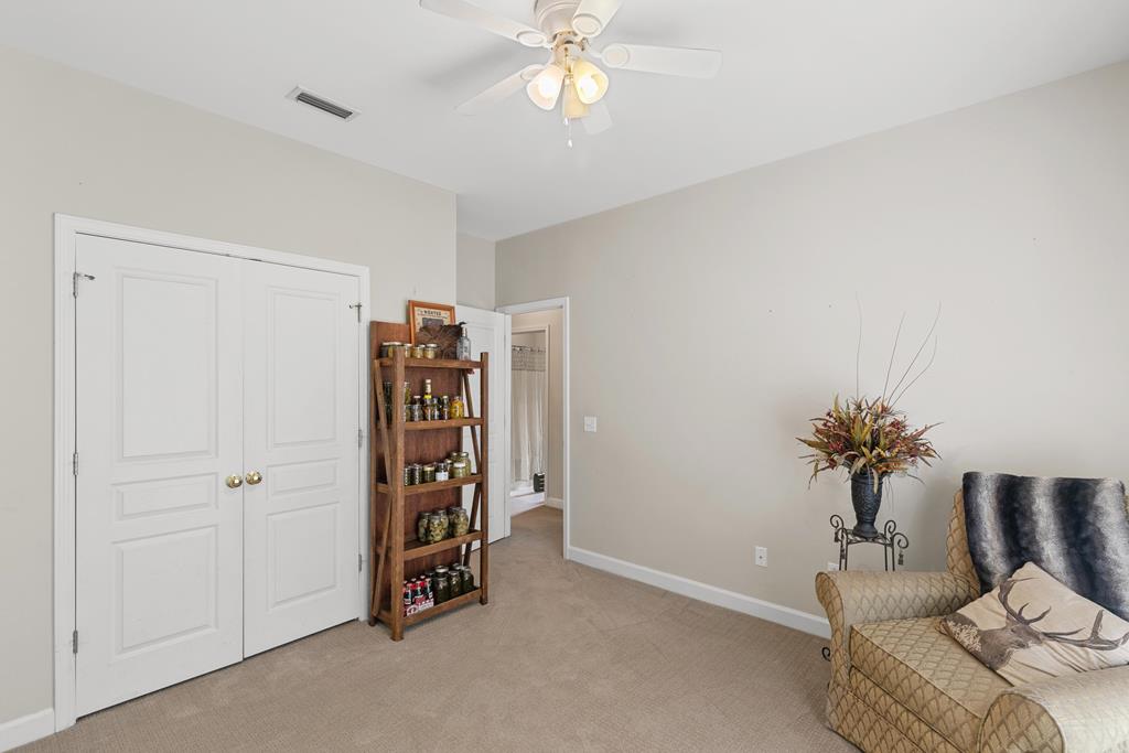 302 Stonegate