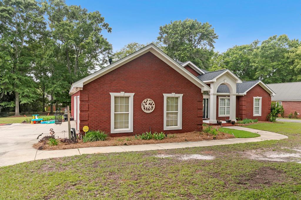 302 Stonegate