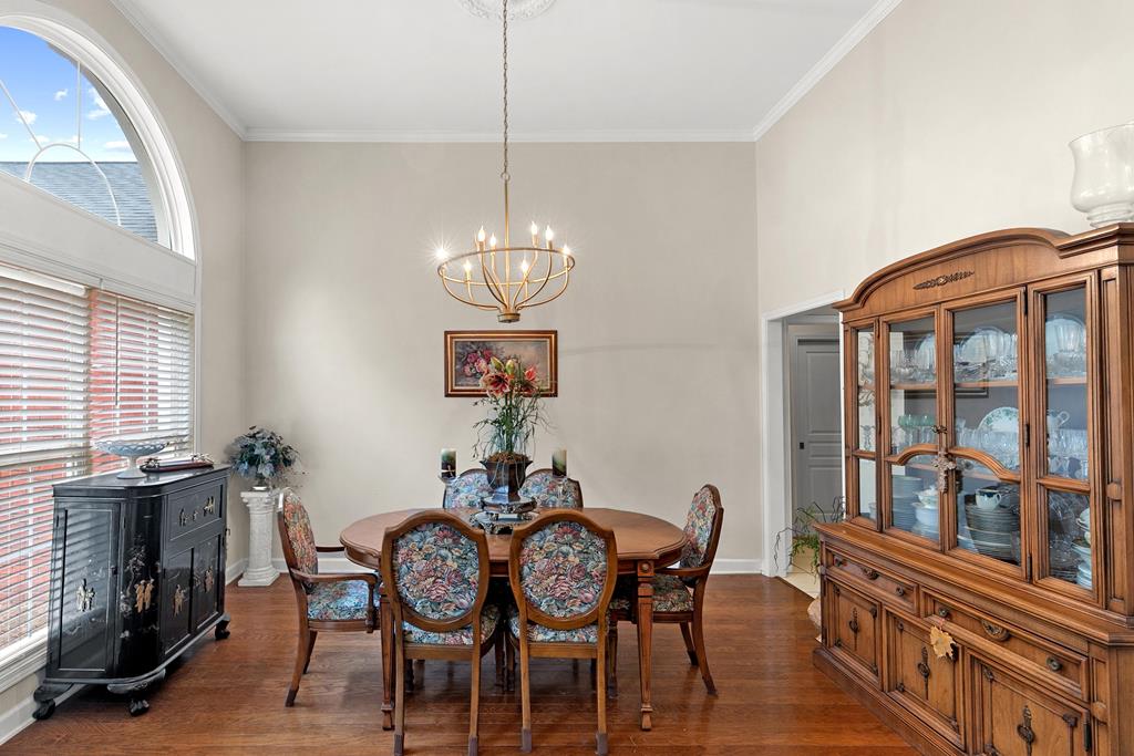 302 Stonegate