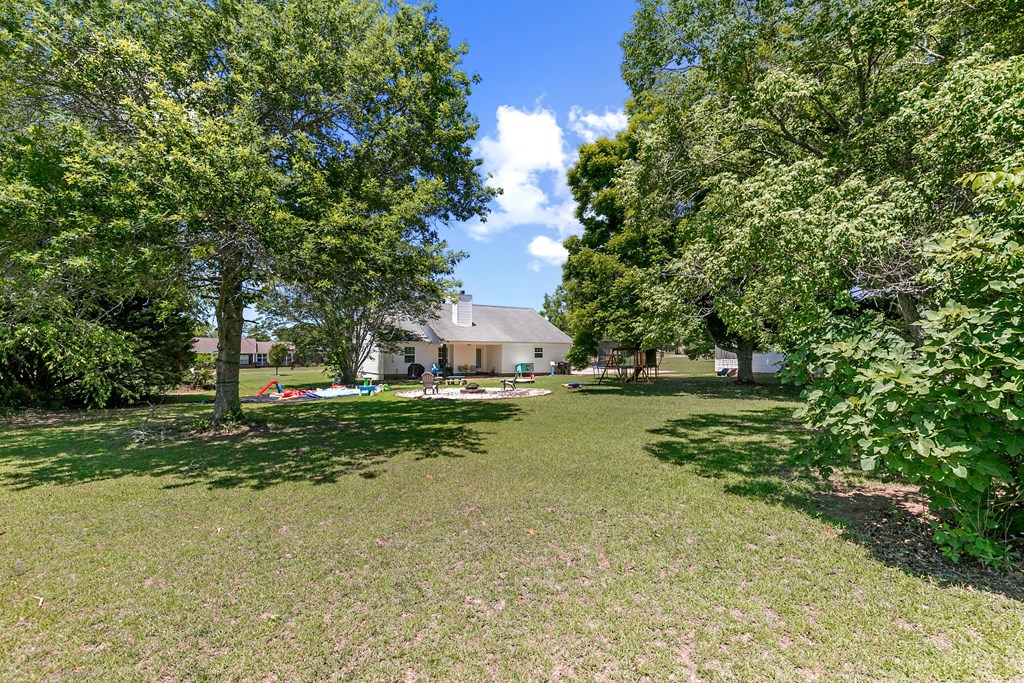 107 Willow Oaks Dr.