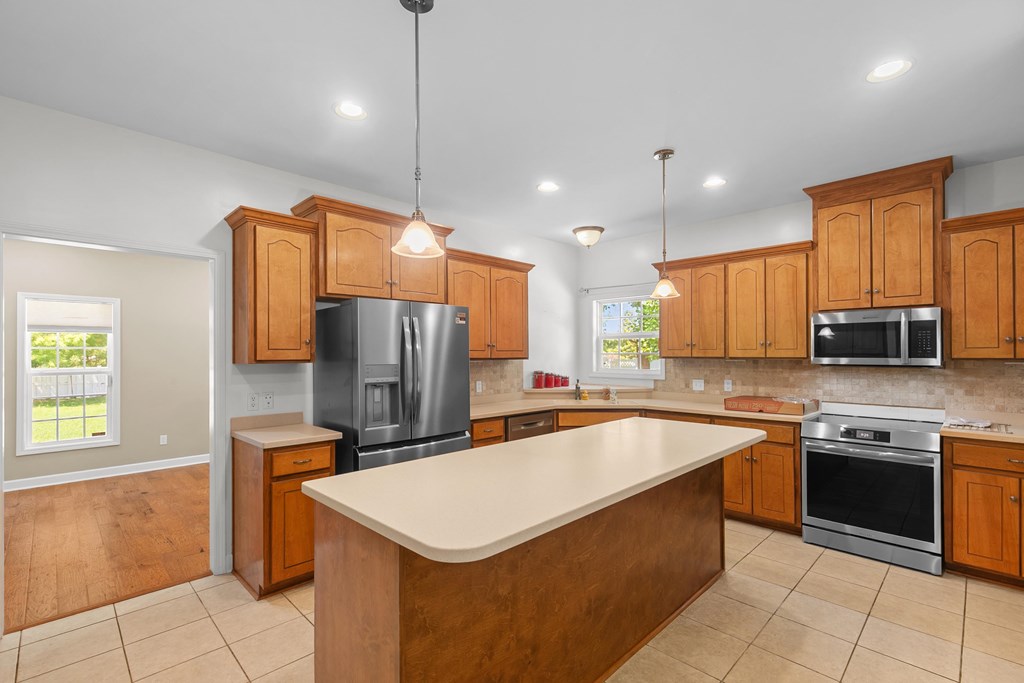 371 Bradford Lane