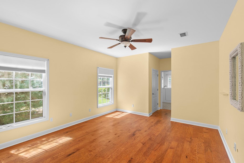 371 Bradford Lane