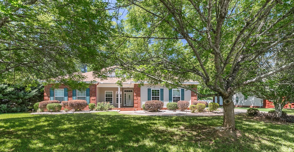 371 Bradford Lane