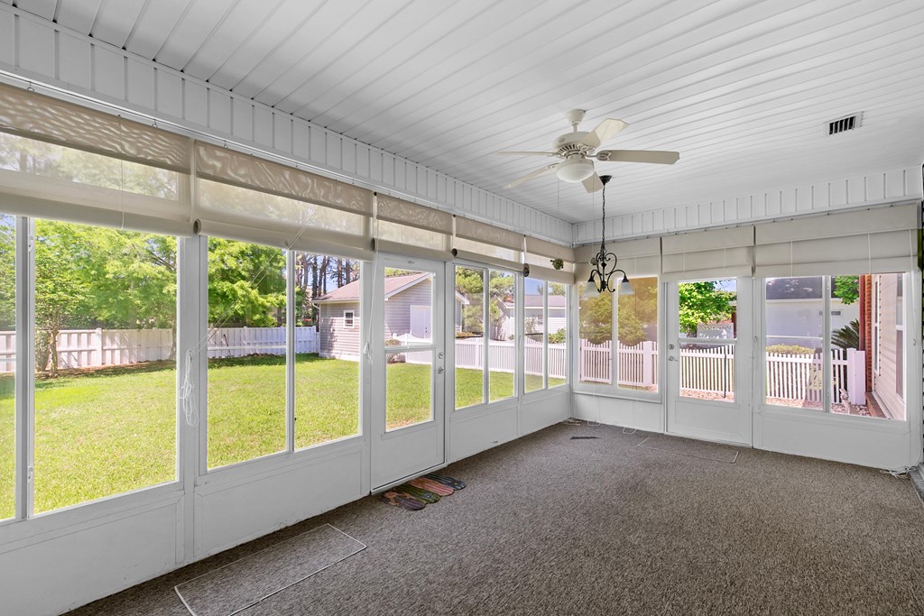 371 Bradford Lane