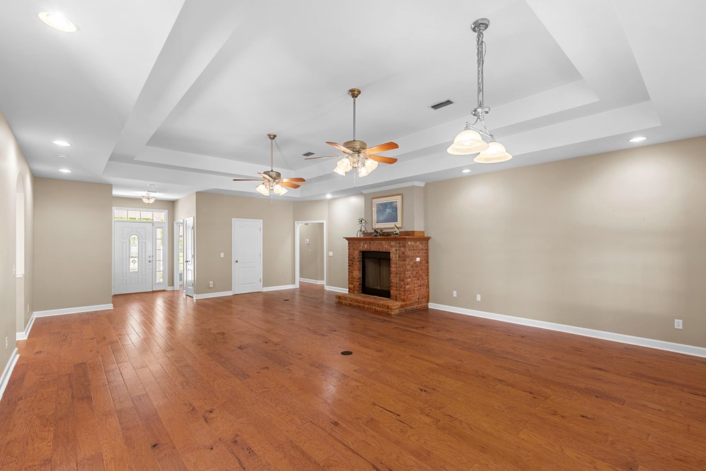 371 Bradford Lane
