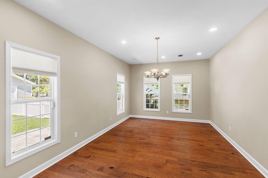 371 Bradford Lane