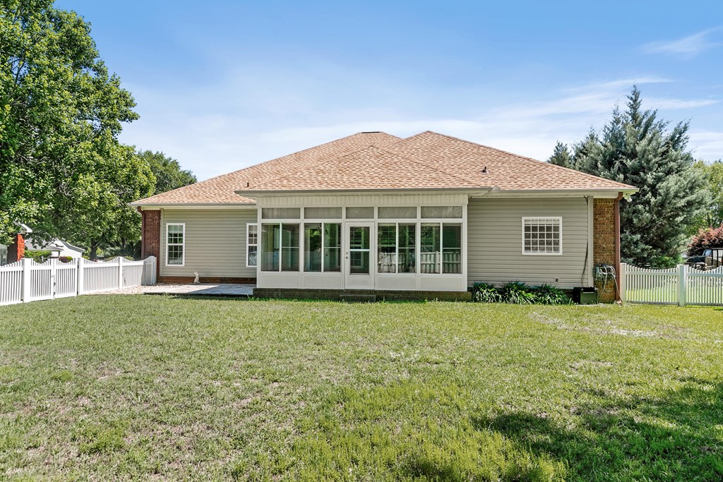 371 Bradford Lane