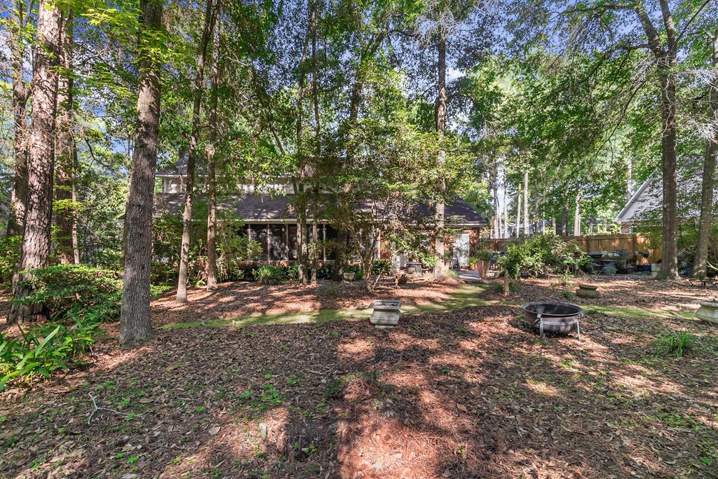 1205 Hillbrook