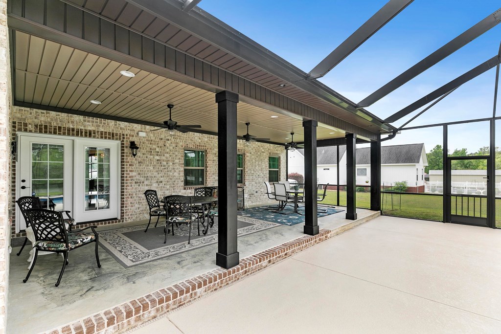 576 S County Road 33