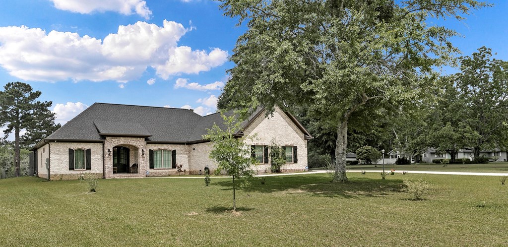 576 S County Road 33