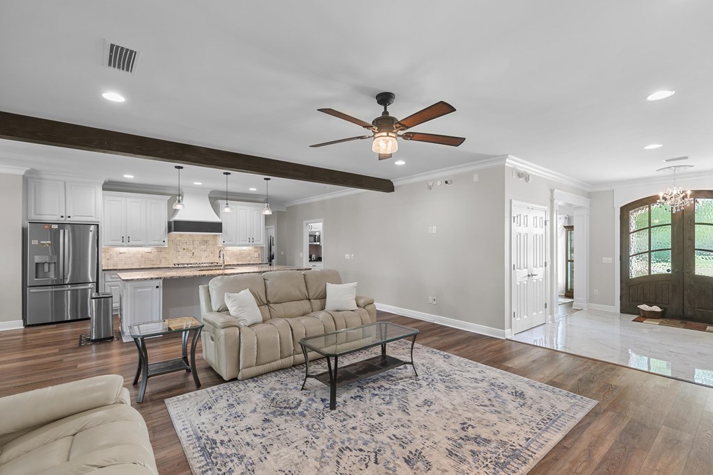 576 S County Road 33