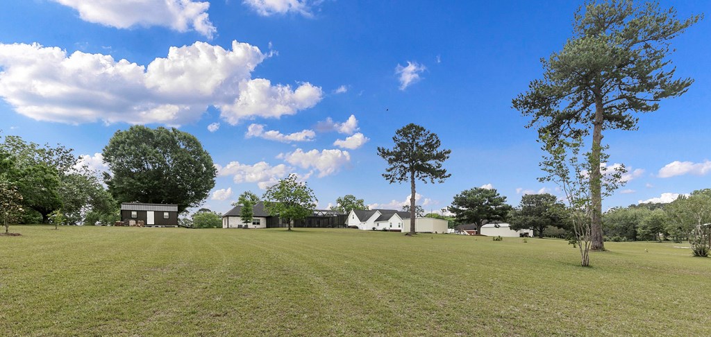 576 S County Road 33
