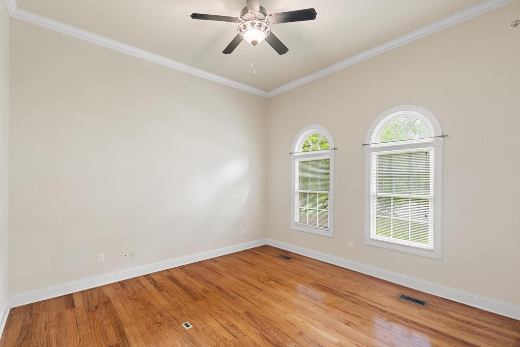320 Bocage