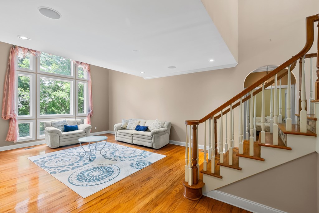 320 Bocage