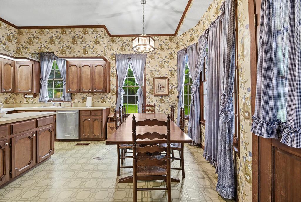 4232 County Road 71