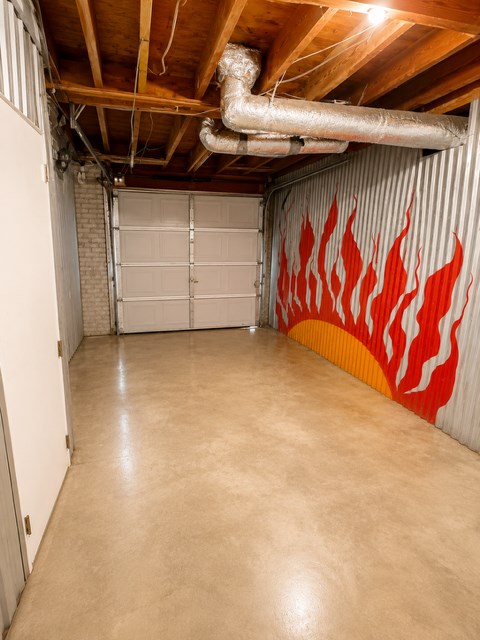 912 S Oates St.