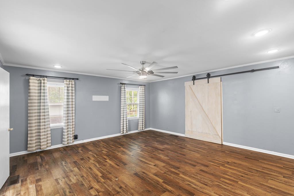 514 S Main