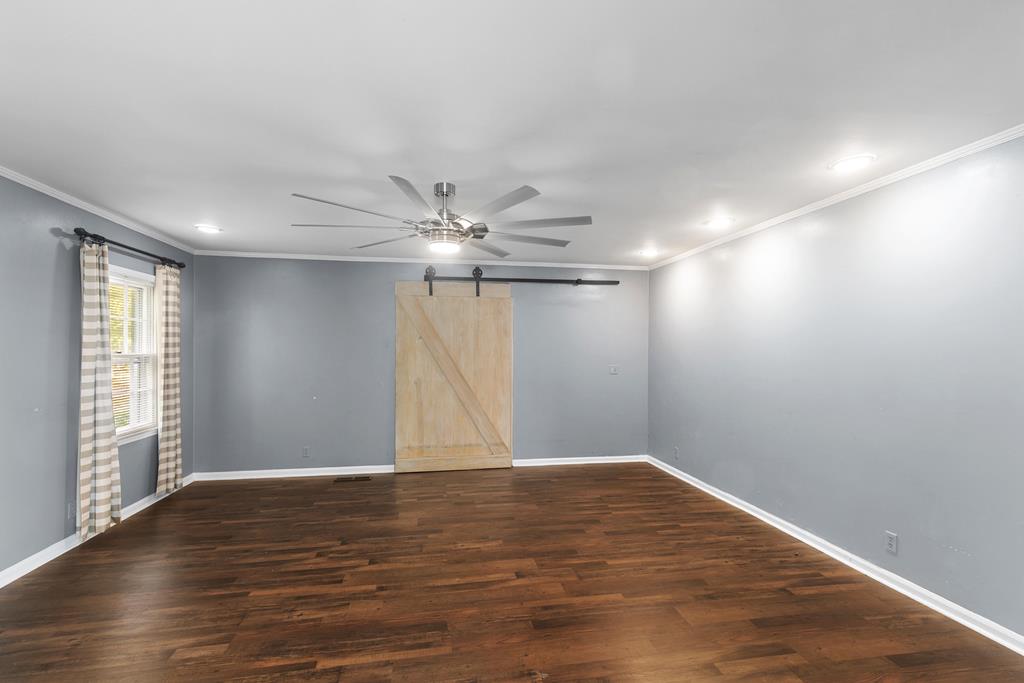 514 S Main