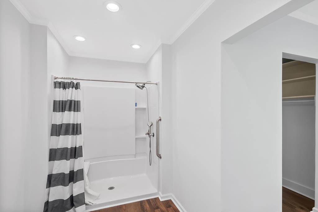514 S Main