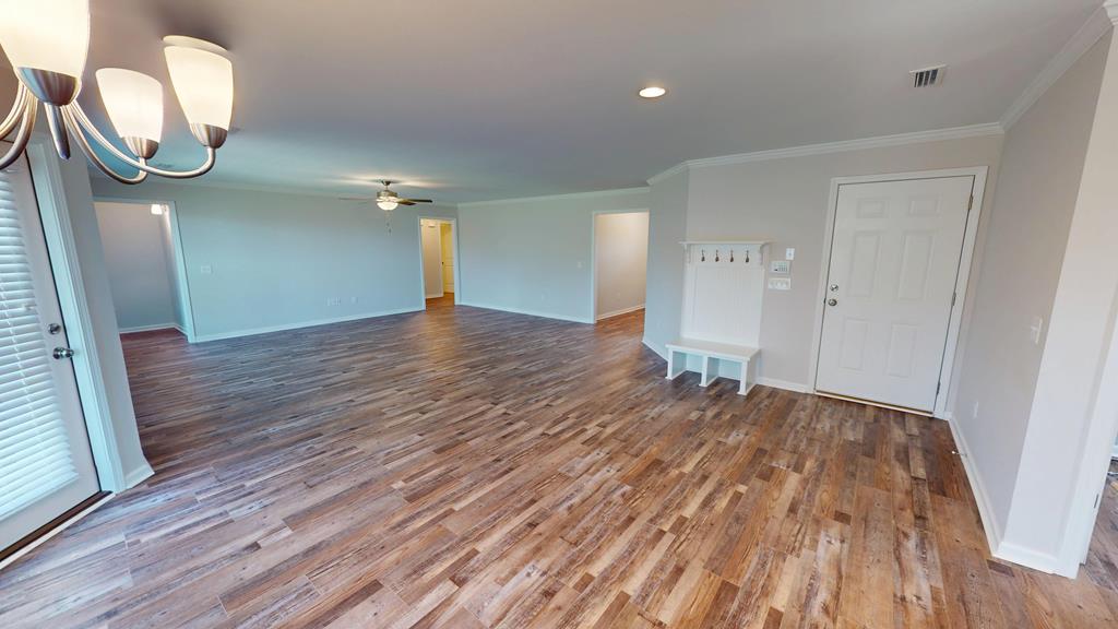 523 Ridgeland