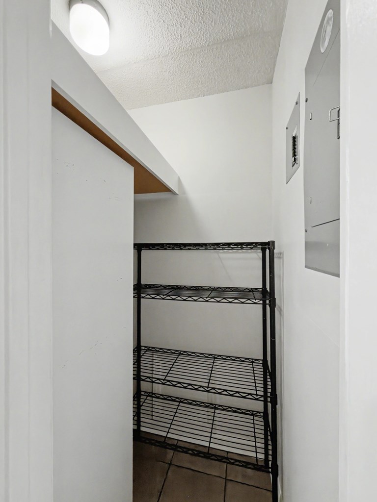 2114 Shadybrook Lane