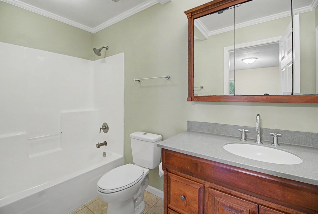 2114 Shadybrook Lane