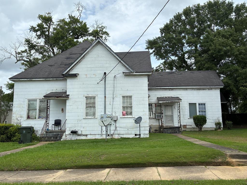 300 N Lena St