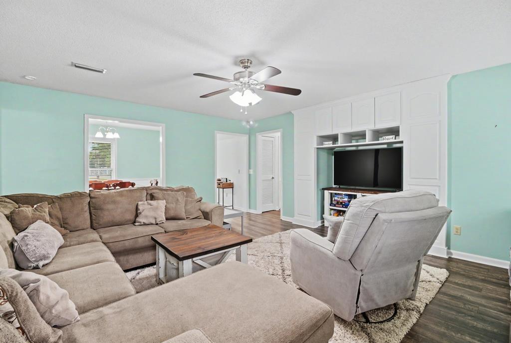 104 Trenton Ct