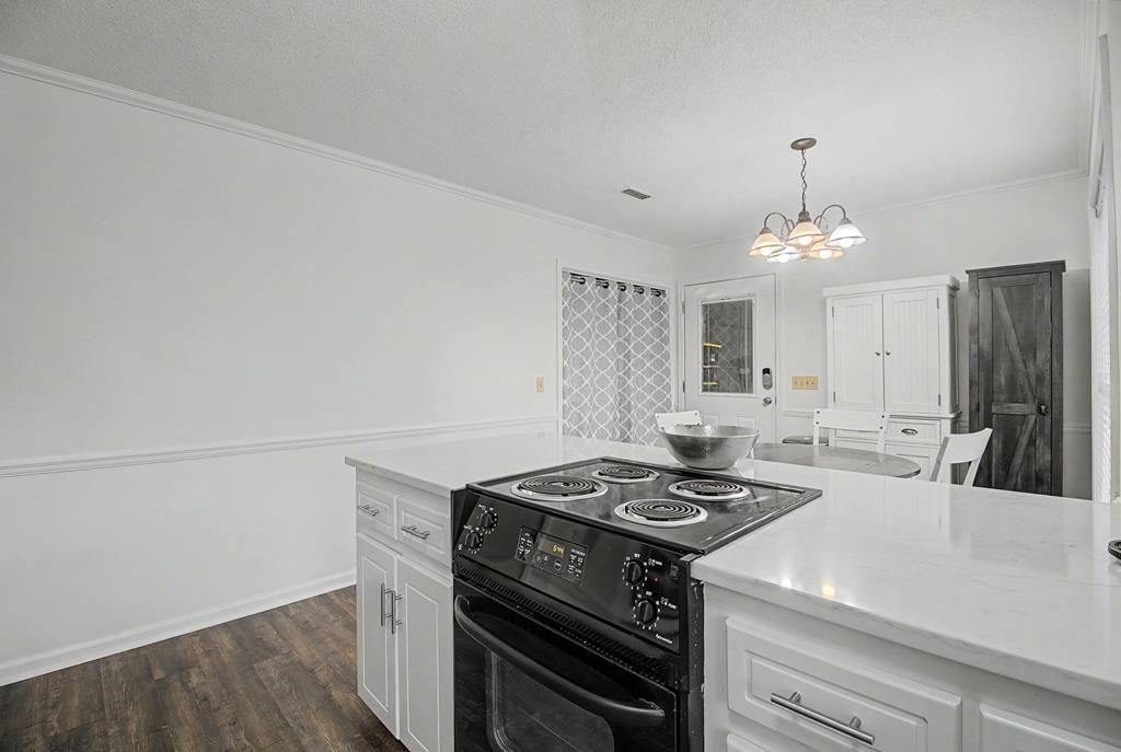 104 Trenton Ct