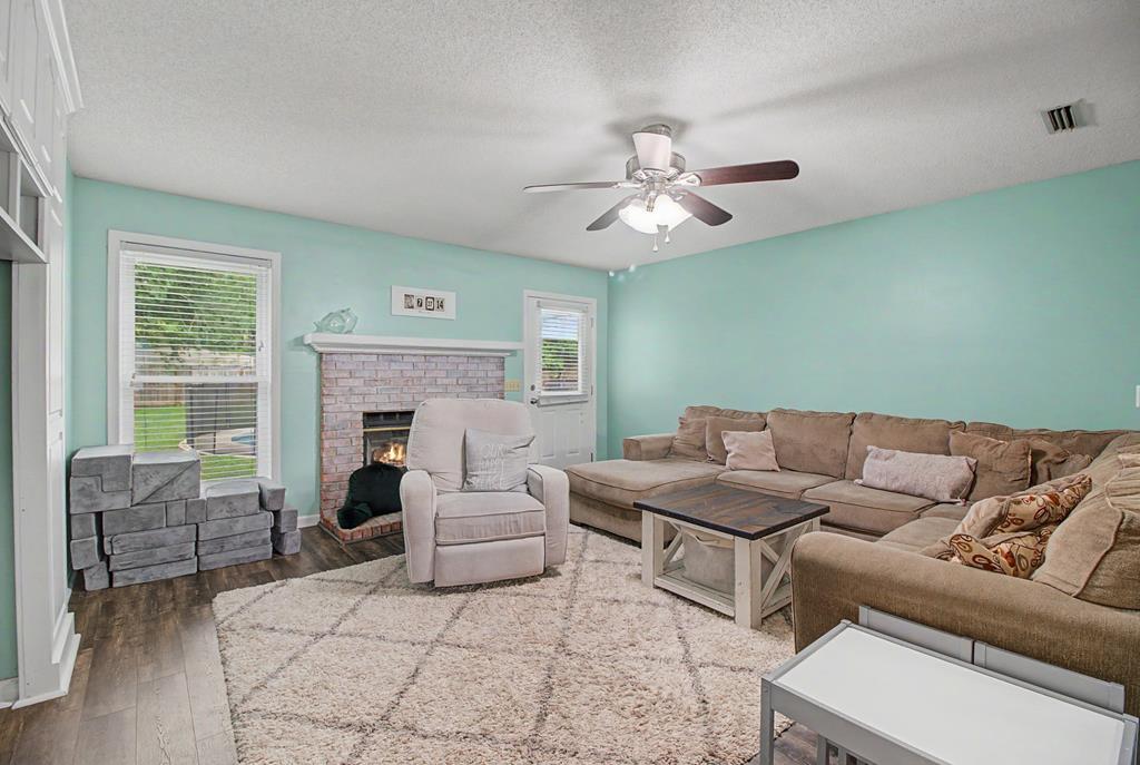 104 Trenton Ct