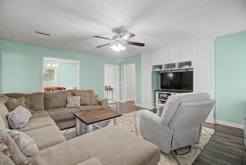 104 Trenton Ct