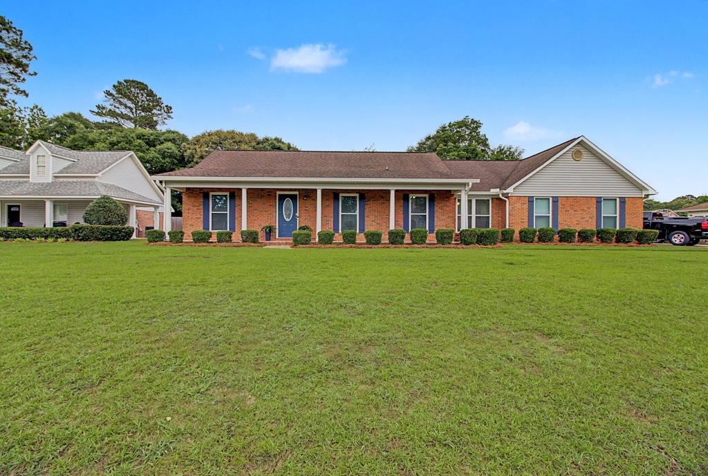 104 Trenton Ct
