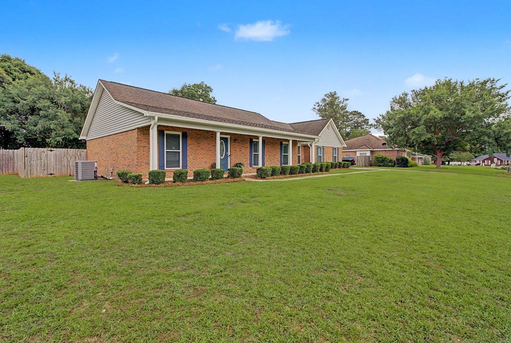 104 Trenton Ct