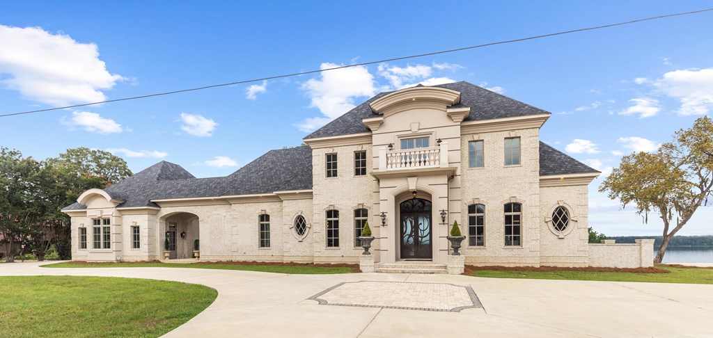 547 St. Francis Rd