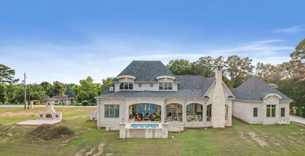 547 St. Francis Rd