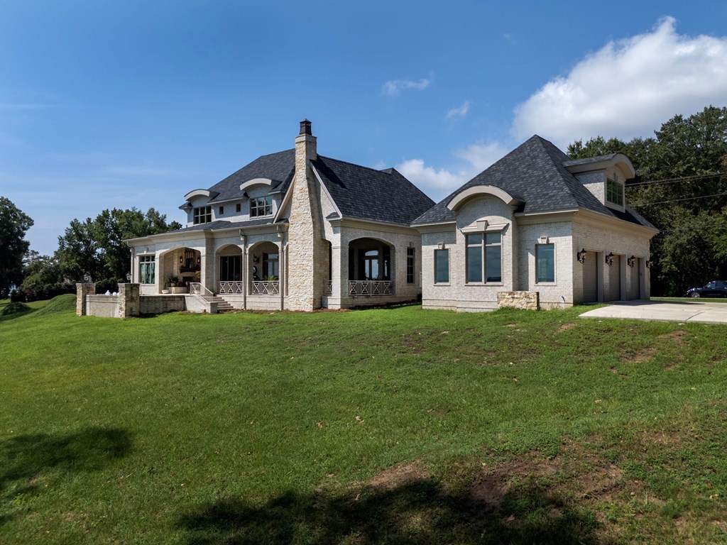 547 St. Francis Rd