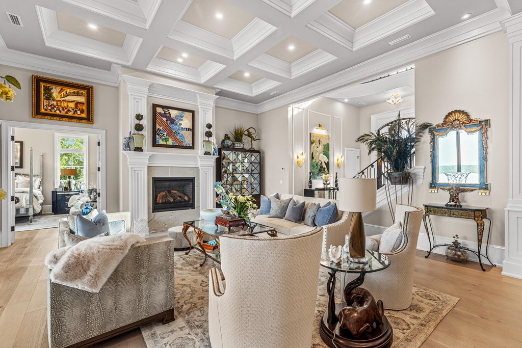 547 St. Francis Rd